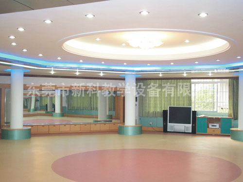 <a href='http://www.lc735.cn/chanpin/59-1.html' target='1' style='font-size:18px; font-weight:bold; color:#000000;'>舞蹈室</a>